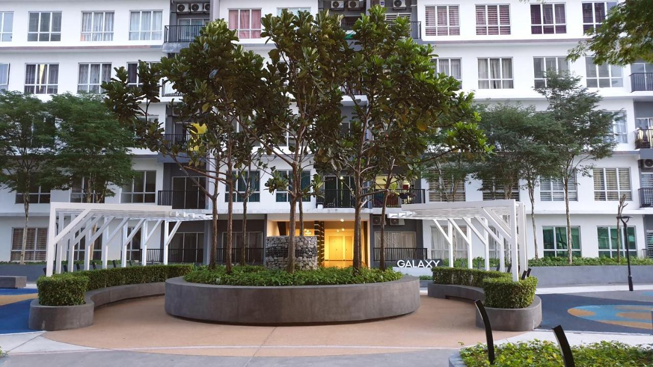Bsp21 Family Homestay Jenjarum Exterior foto